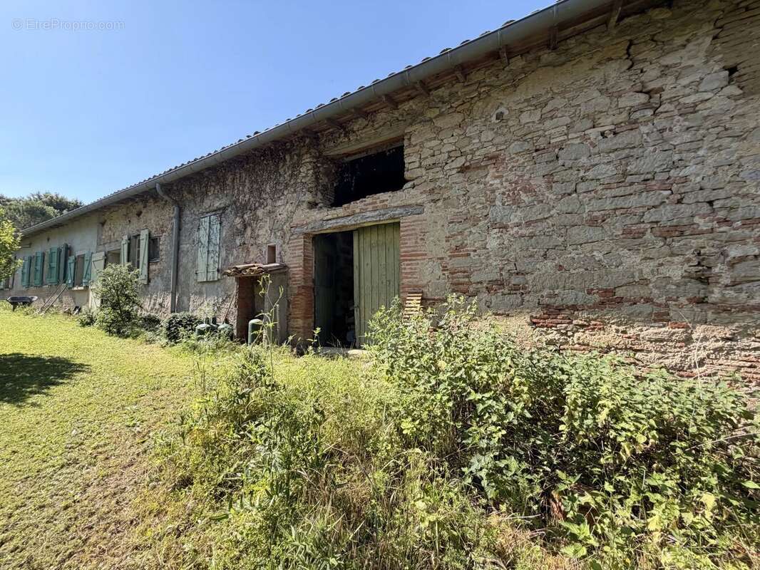 Maison à CARAMAN