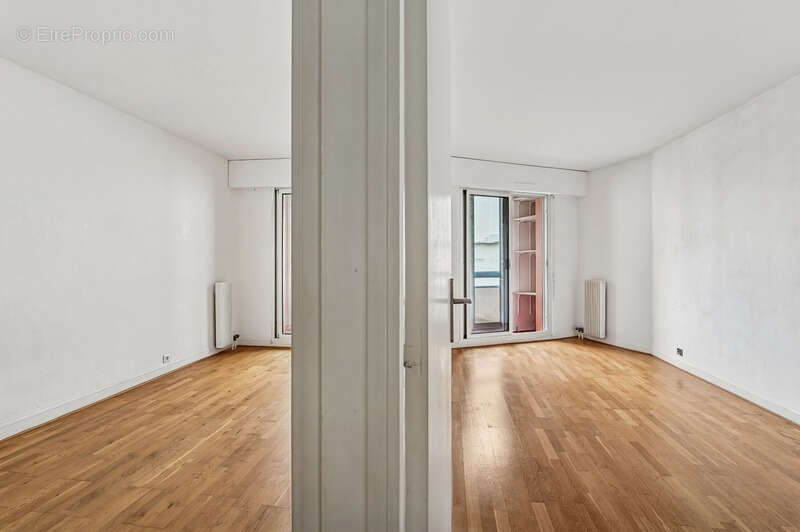 Appartement à CLICHY