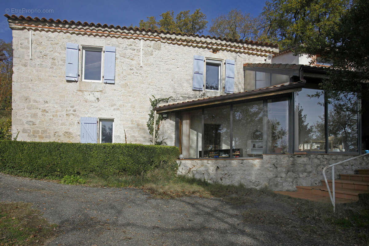 Maison à LAUZERTE