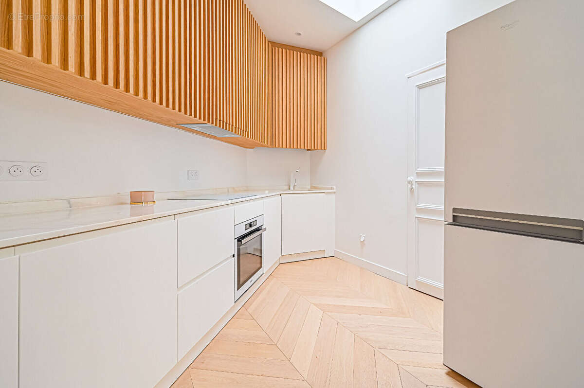 Appartement à PARIS-9E