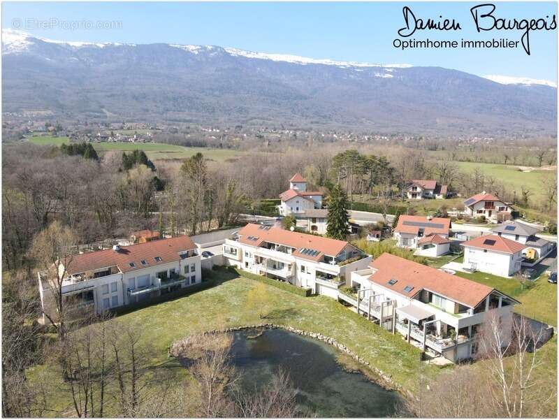 Appartement à THOIRY