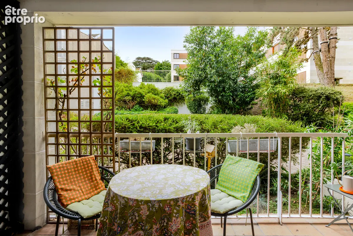 Appartement à VILLE-D'AVRAY
