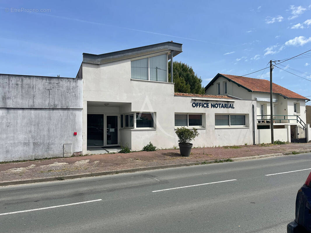 Commerce à SAINT-AGNANT