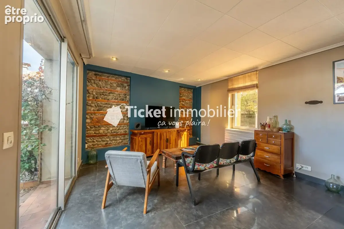 TOULOUSE – BONNEFOY : maison de caractère de 138m², 5 chambres, terrasse et double garage - photo 3