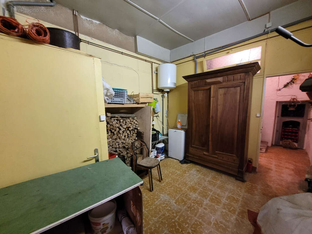 Maison à SAINT-LAURENT-DE-CERDANS