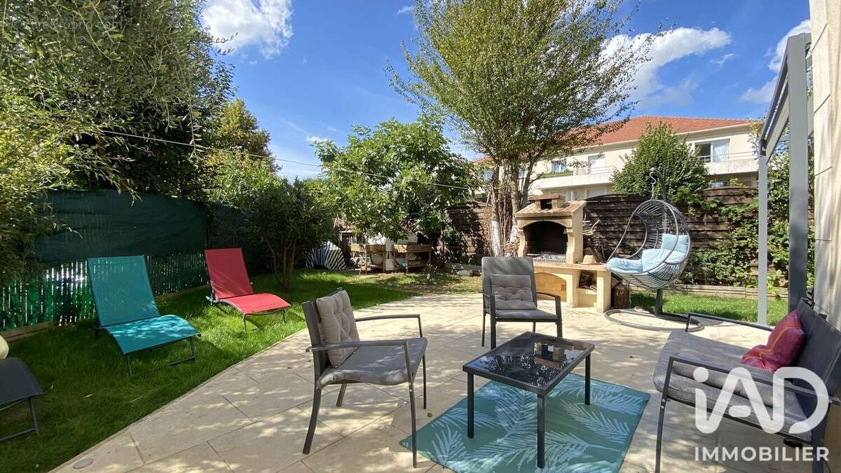 Maison 143 m² à Maurecourt  - photo 3