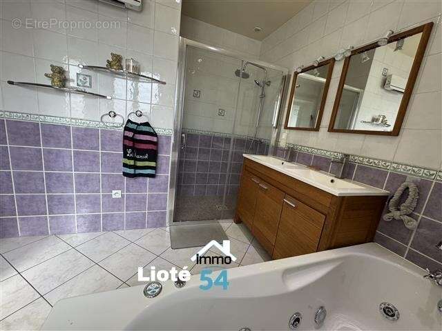 Maison 151 m² à Mangonville  - photo 14