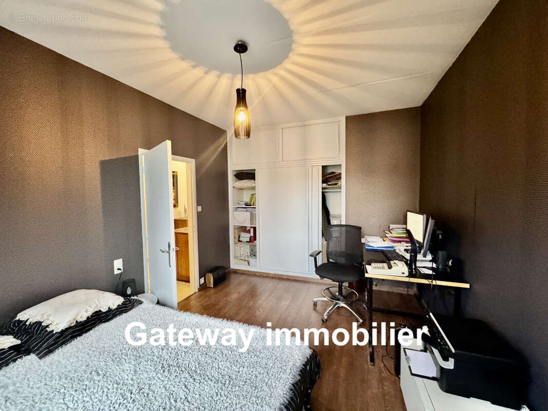 Maison à CLERMONT-FERRAND