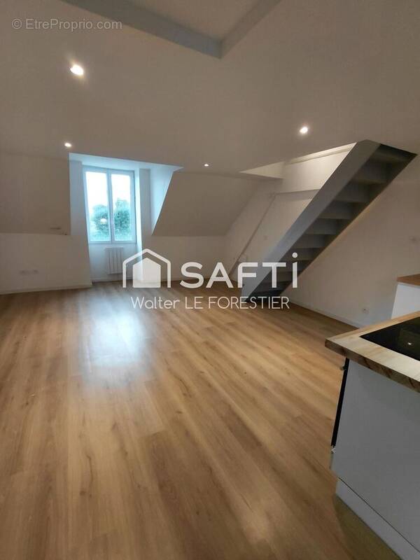 Photo 1 - Appartement à SAINT-LOUIS-DE-MONTFERRAND