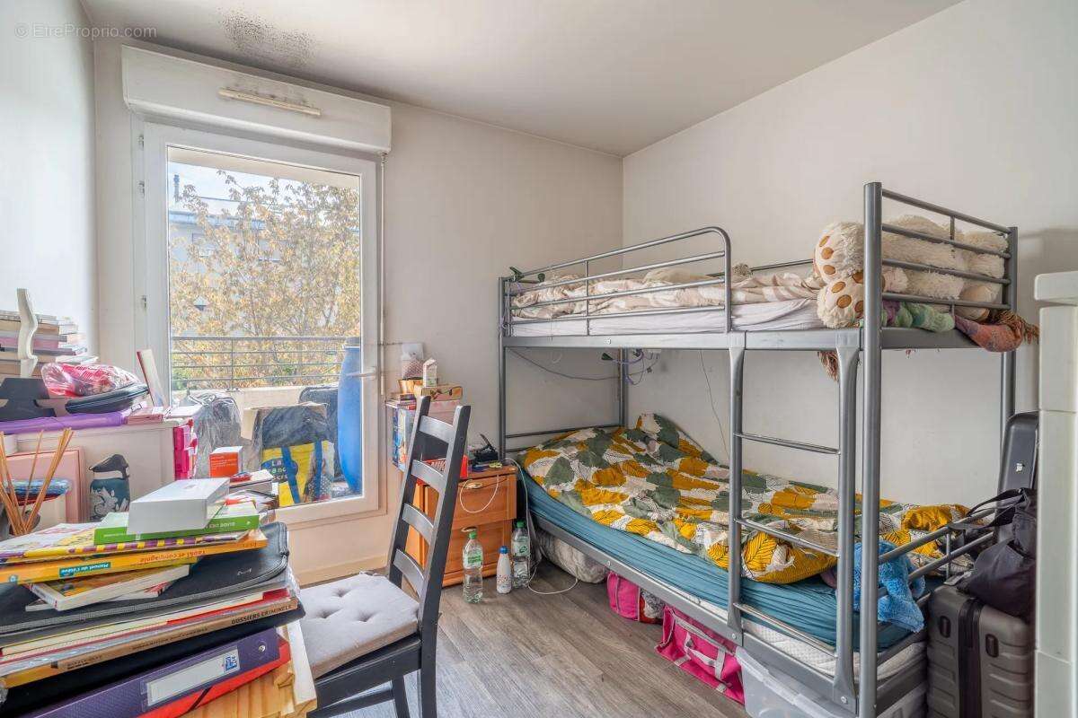 Appartement de 3 pièces de 68 m² à Drancy - photo 6