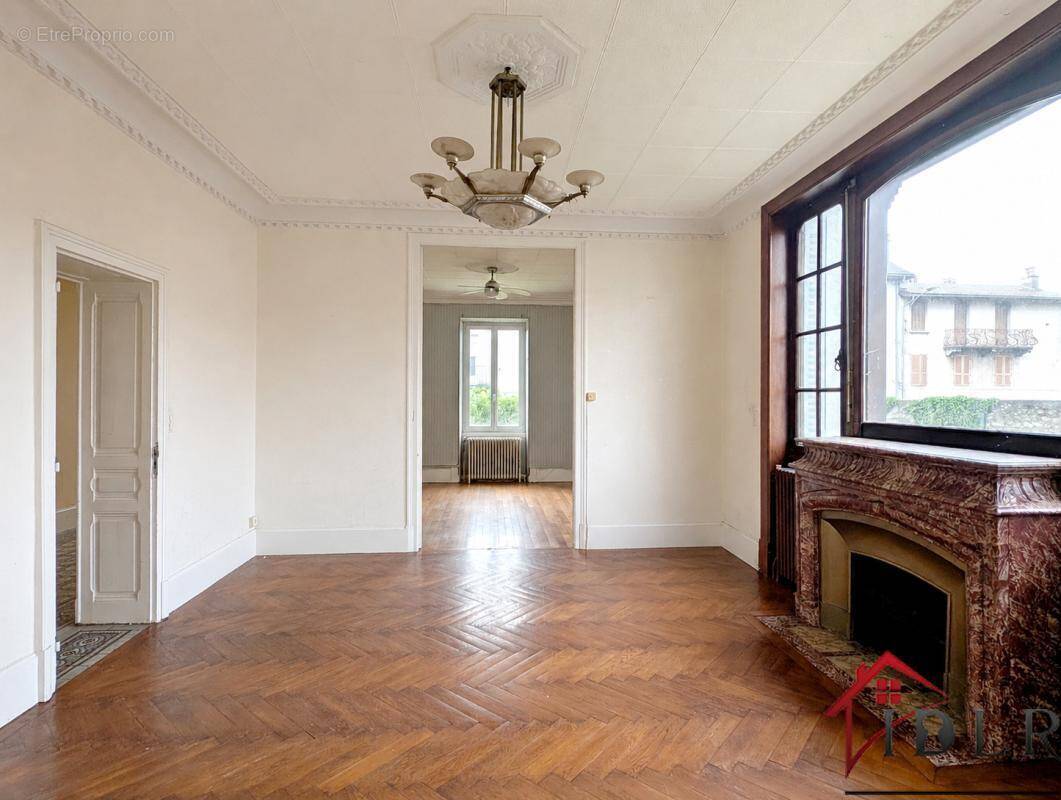 Appartement à OYONNAX