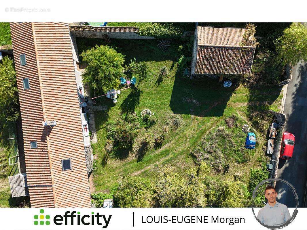 Maison à SAINT-JEAN-DE-SAUVES