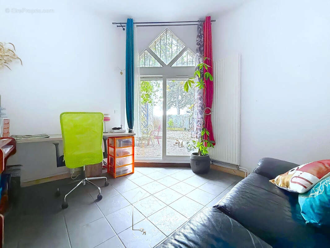 Appartement à FONTAINE