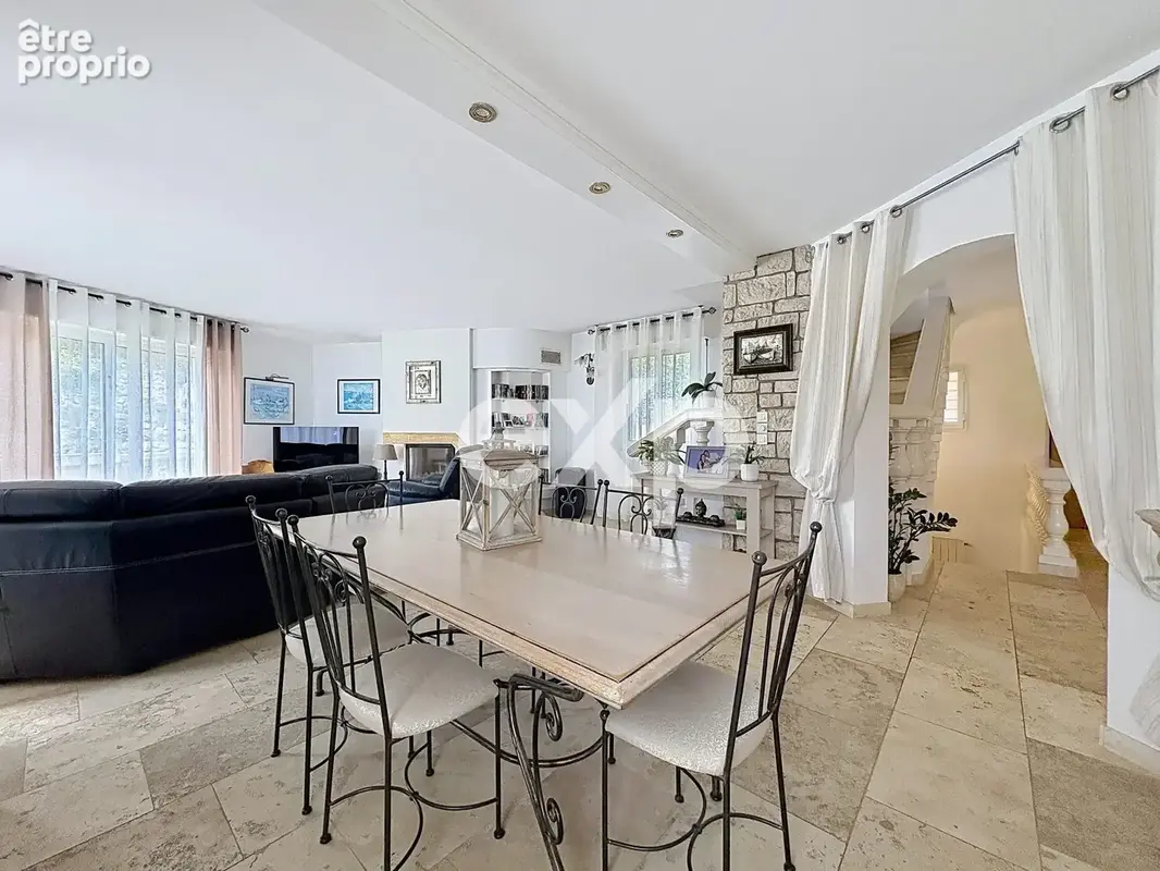 Maison 6 pièces 156 m² à vendre à Opio (06650) - photo 6