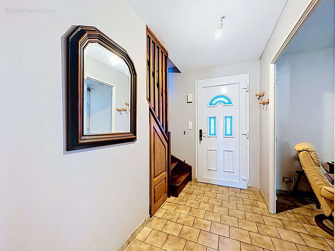Maison 92 m2 à Avignon T4 avec 3 chambres  - garage, jardin et forage - photo 12