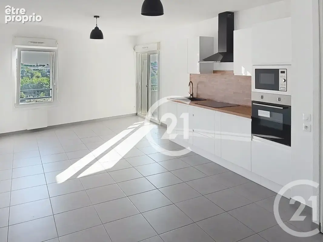 Appartement à SAINT-CYPRIEN