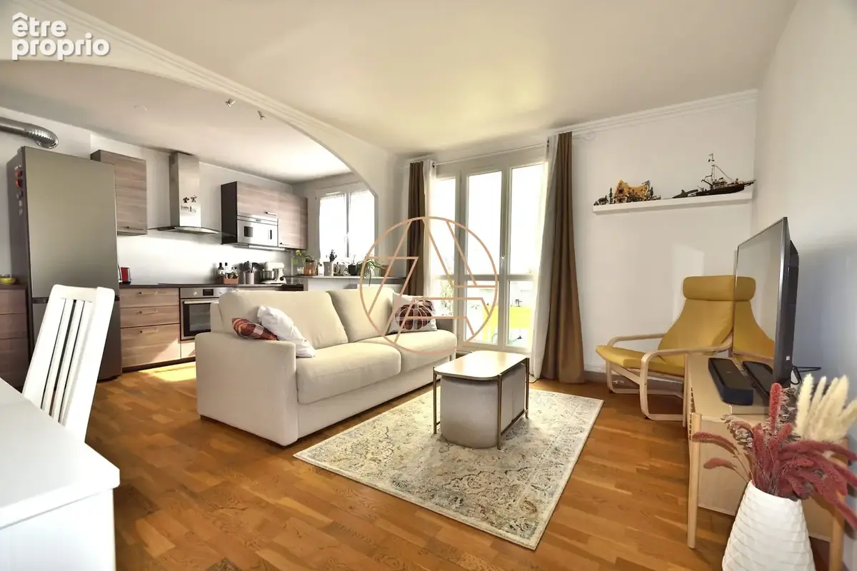 Appartement 83 m² à Saint-Maur-Des-Fosses  - photo 1