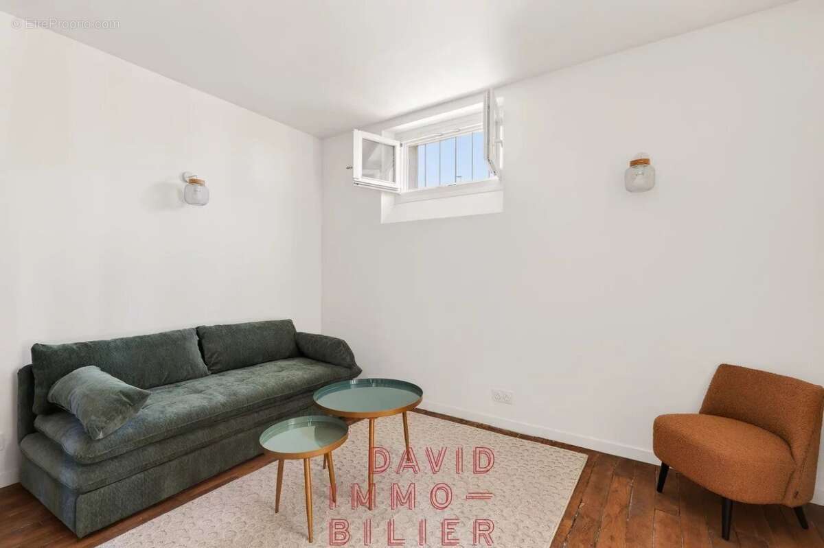 Appartement à PARIS-9E