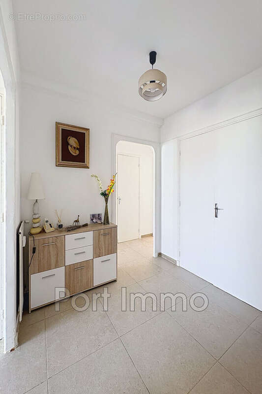 Appartement à CAGNES-SUR-MER