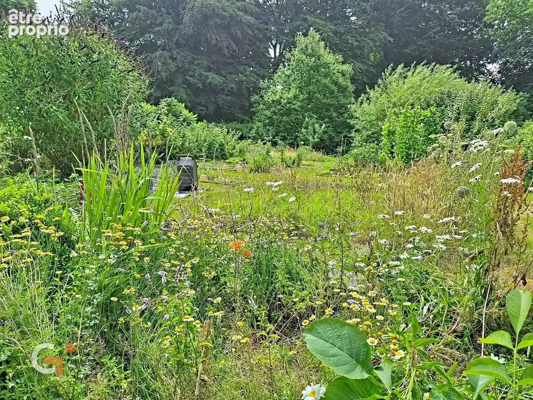 L’Histoire au pas de votre porte : Demeure de caractère de 157 m² dans son parc de 6 334 m² - photo 23