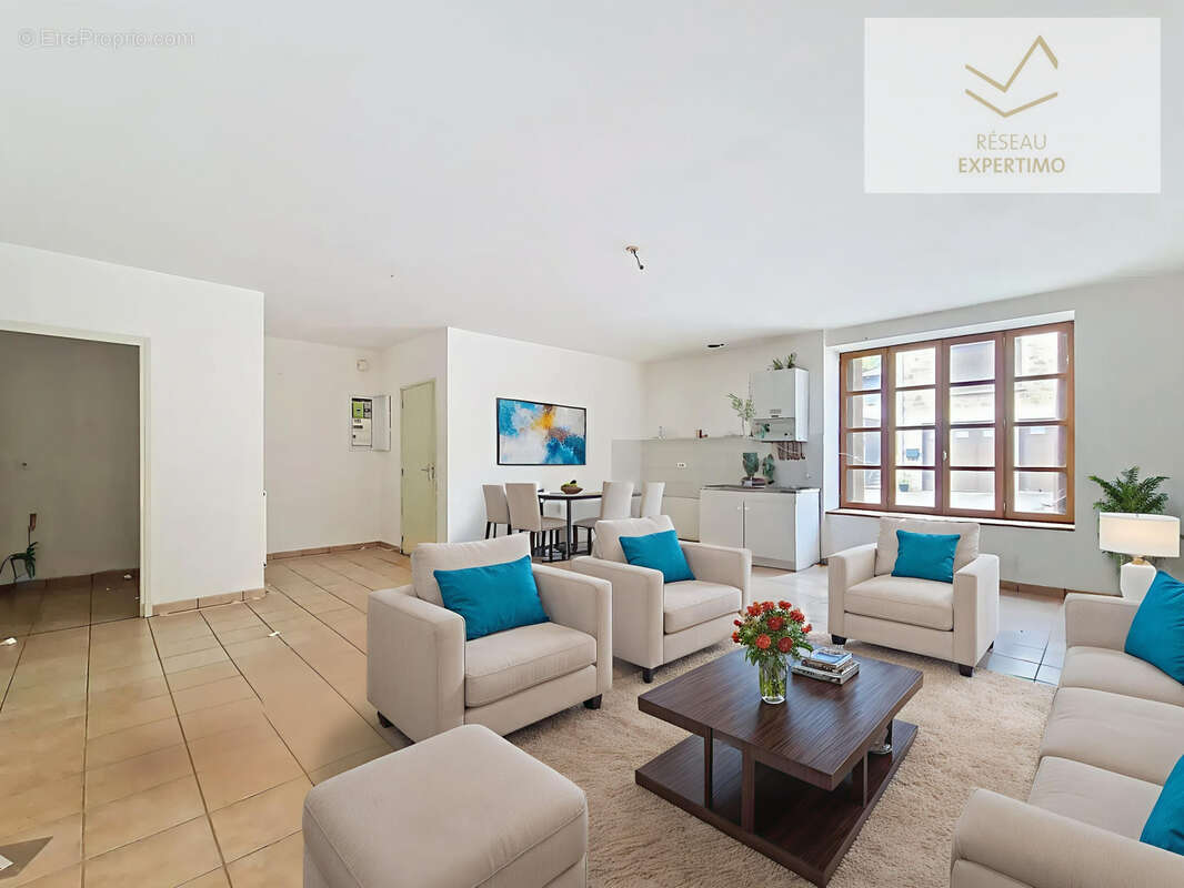 Appartement à CASSAGNES-BEGONHES