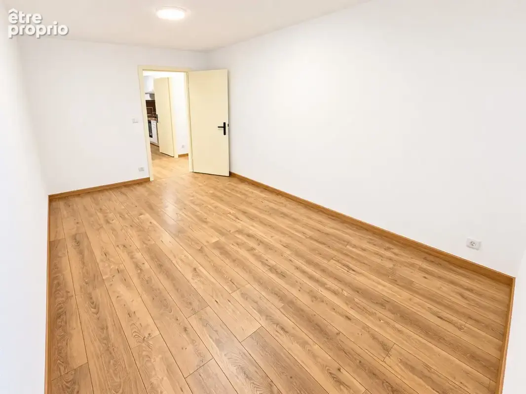Guebwiller  Appartement T3 rénové à neuf, avec cave et extérieur partagé - photo 6