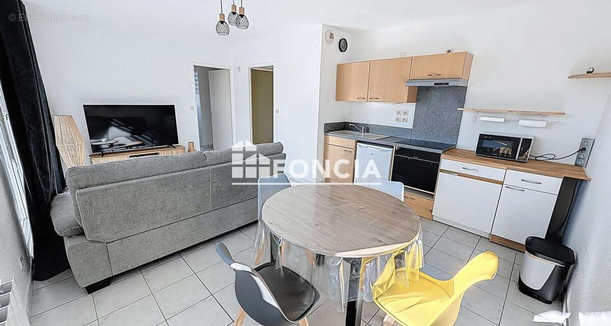 Appartement à SAINT-GEORGES-DES-GROSEILLERS