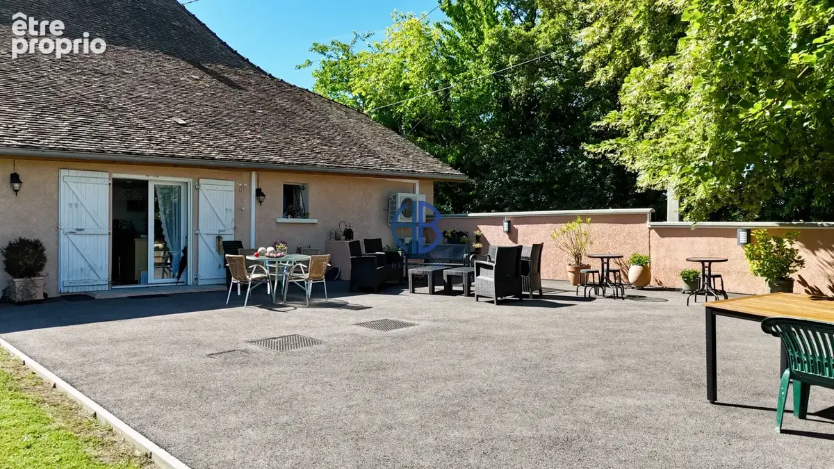 Maison Les Avenieres Veyrins Thuellin 7 pièce(s) 95 m2 - photo 3