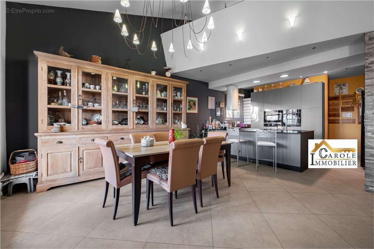 Maison à MANDELIEU-LA-NAPOULE