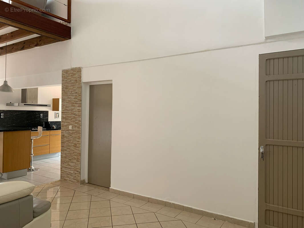 Appartement à SAINT-DENIS