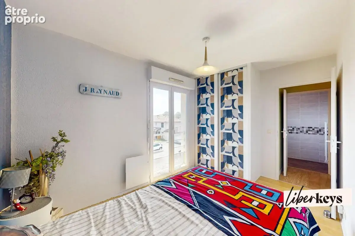 Grand T2 - balcon terrasse - double parking - photo 4