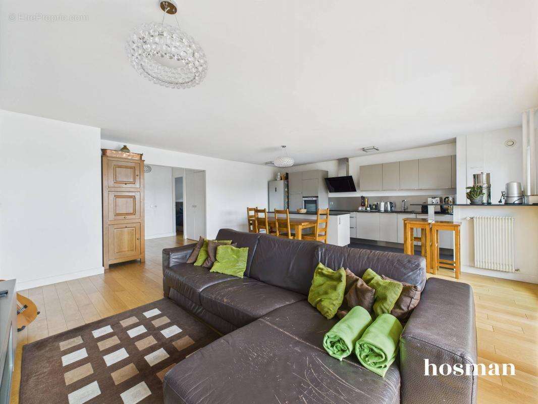 Appartement à PARIS-19E