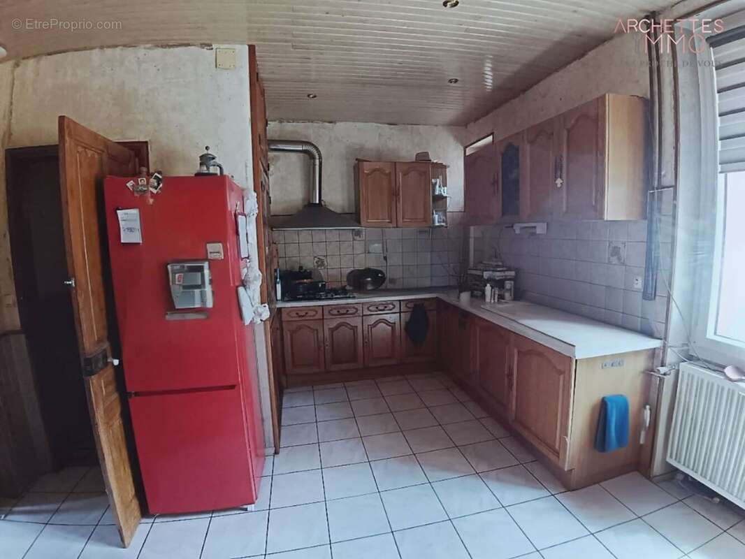 Maison 100 m² à Bruyeres  - photo 3