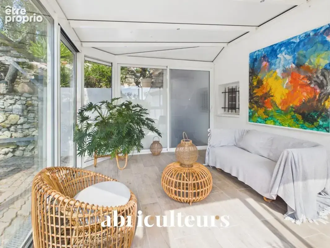 Cantaron – Propriété d'artistes à fort potentiel au cœur de 1,4 ha de verdure - photo 10