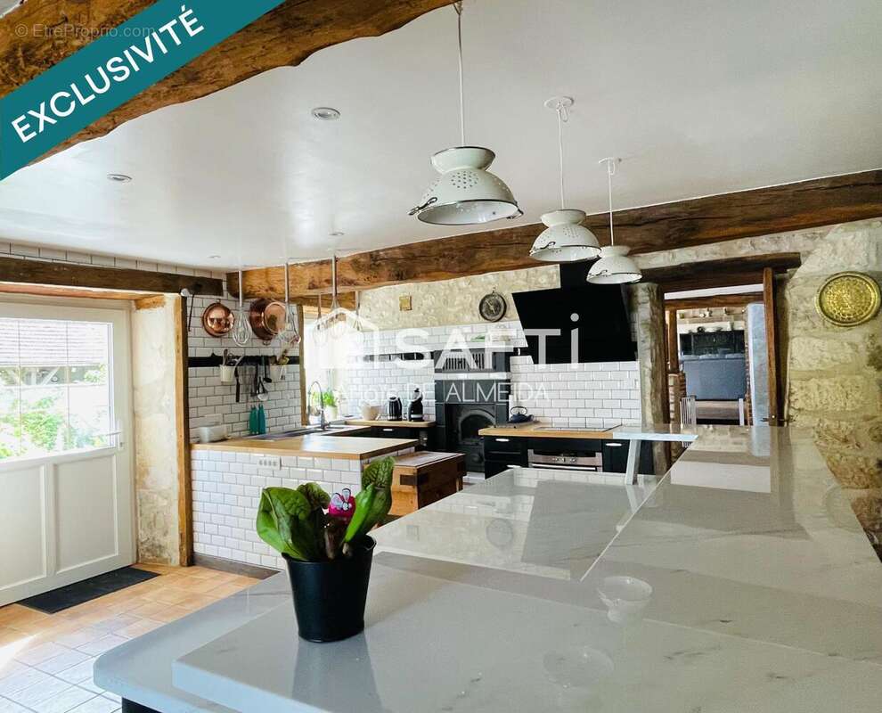 Maison 194 m² à Crugny  - photo 4