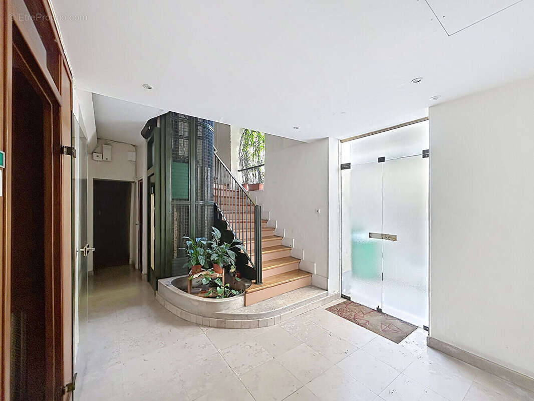 Appartement à PARIS-5E