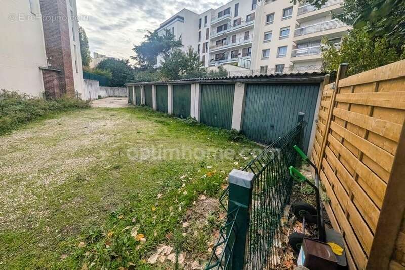Appartement à MAISONS-ALFORT