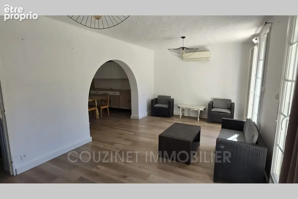 Maison 6 pièces 152 m² à vendre à Signes (83870) - photo 4