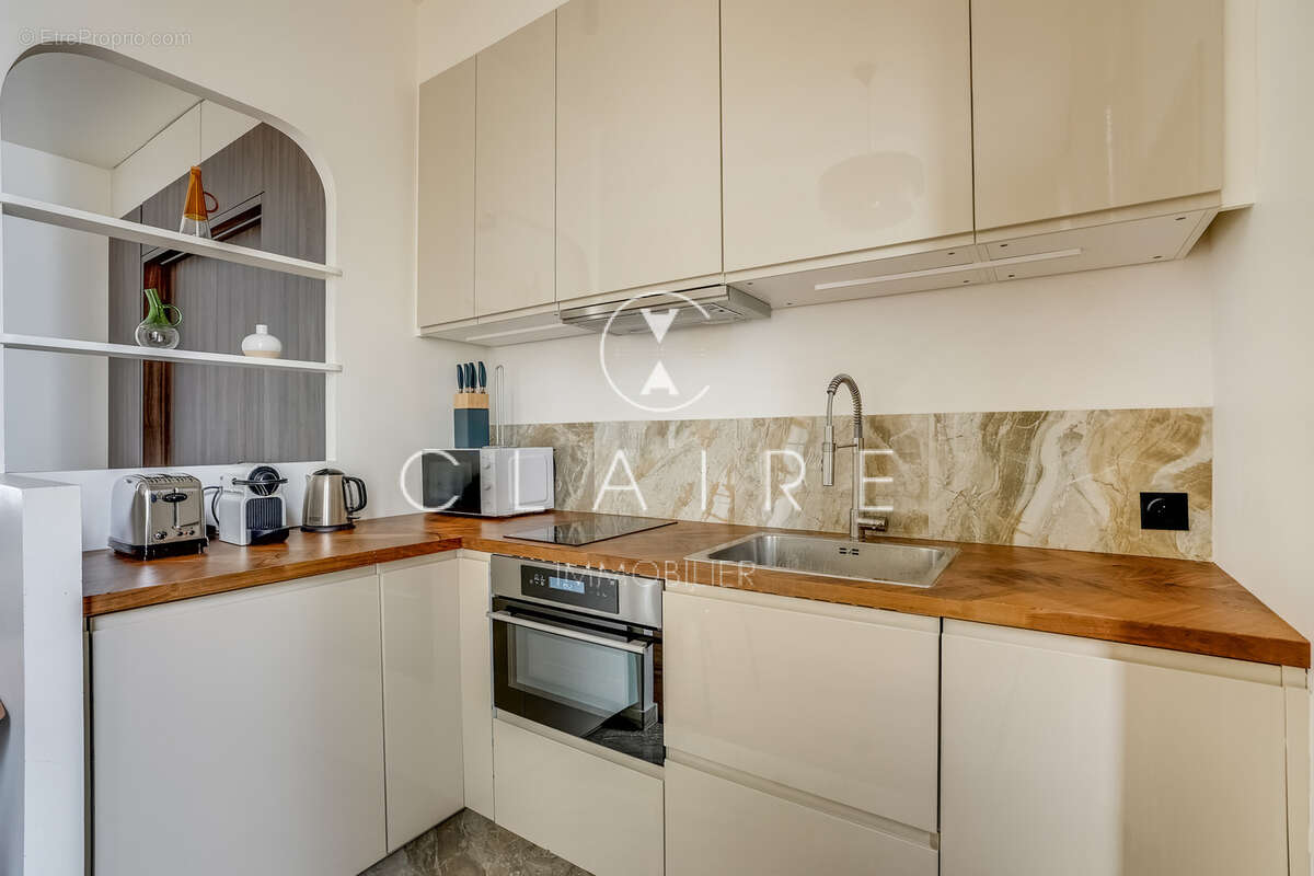 Appartement à PARIS-3E