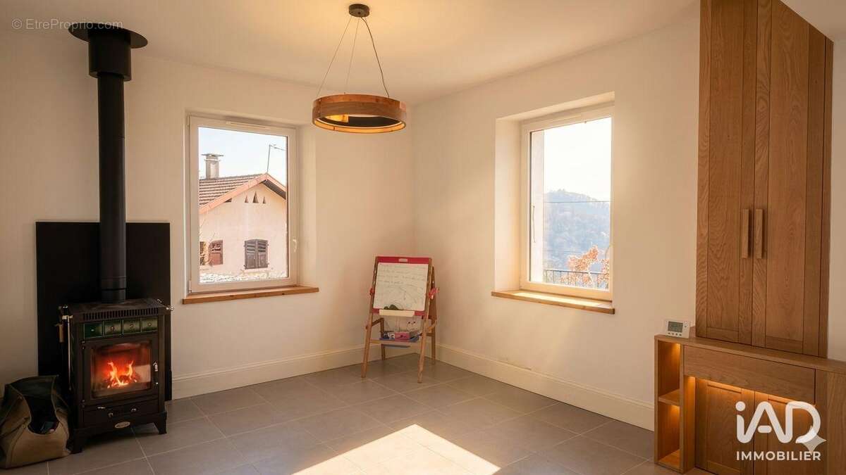 Photo 4 - Maison à BELLEGARDE-SUR-VALSERINE