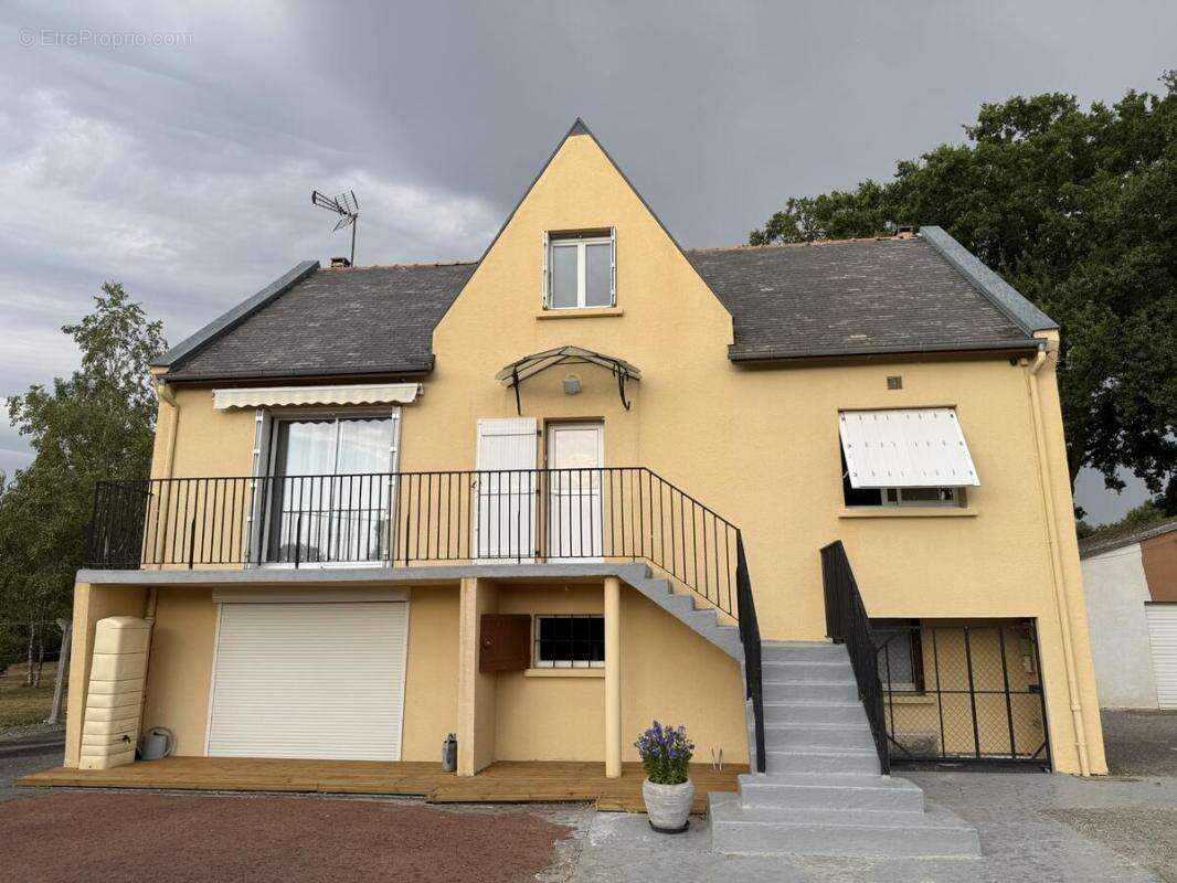 Maison 99 m² à Grand-Fougeray  - photo 2