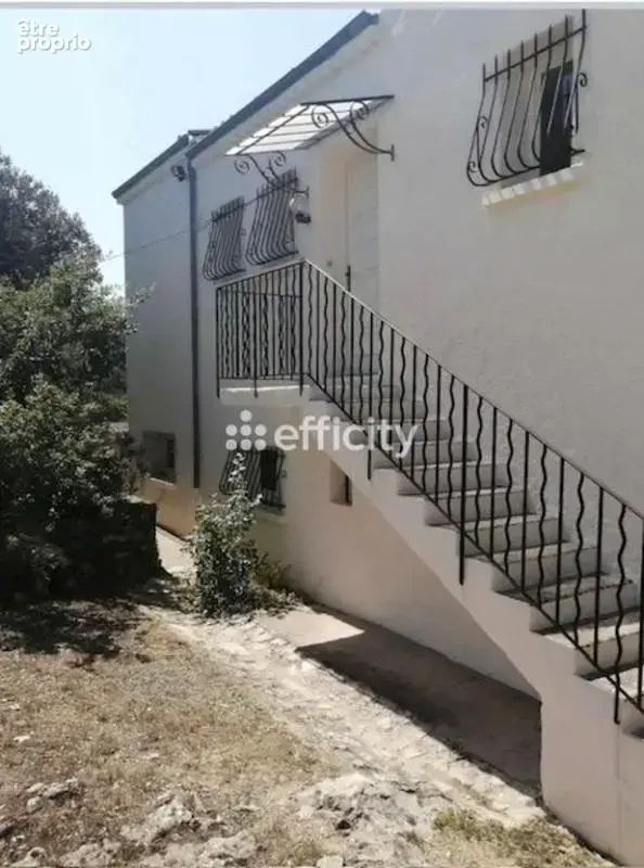 Maison 7 pièces 170 m² à vendre à Apt (84400) - photo 2