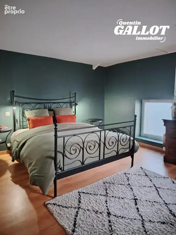 Charmante longère en pierre et sa dépendance – emplacement privilégié au cœur de ploeren 546 000 € fai  187 m²  7 pièces  4 cham - photo 9