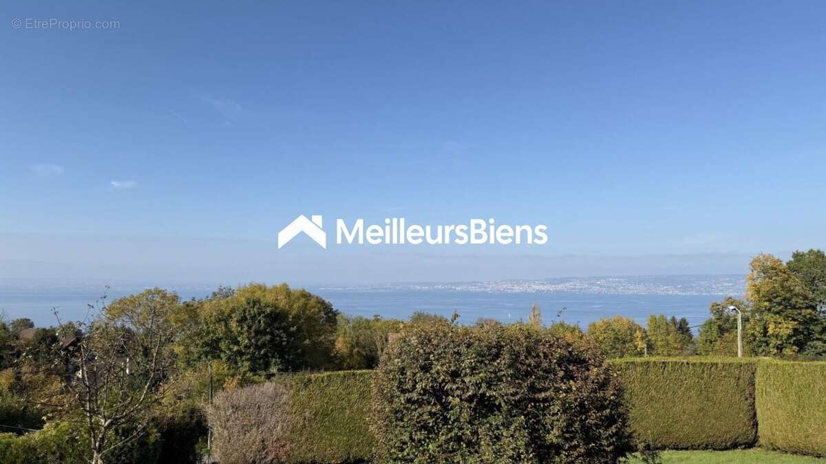 Maison à MAXILLY-SUR-LEMAN