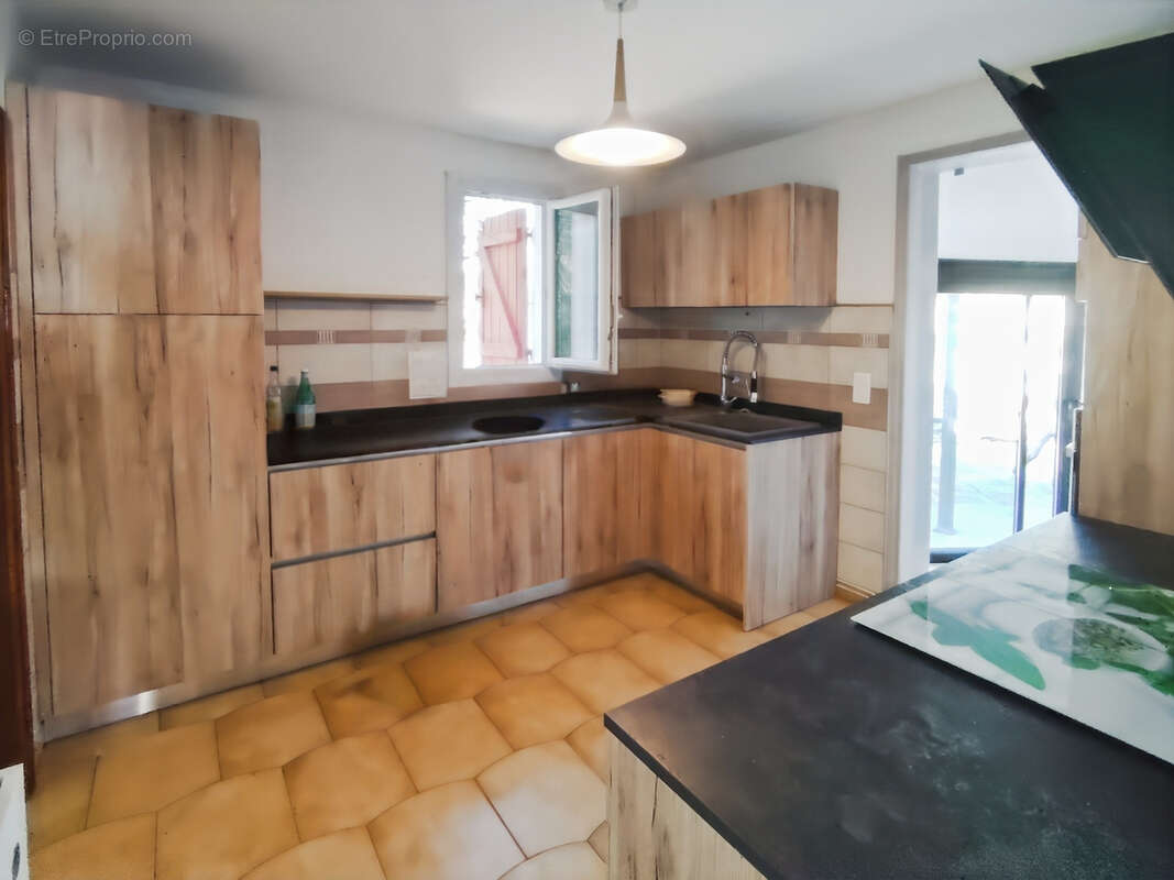 Maison à PONT-SAINT-ESPRIT