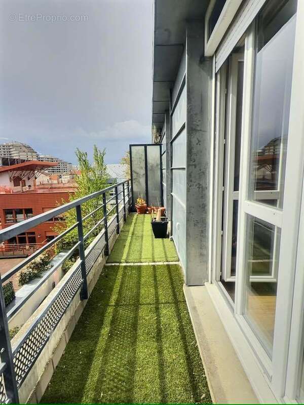 658787425_10163965868464265_6303805070236323839_n - Appartement à LES LILAS