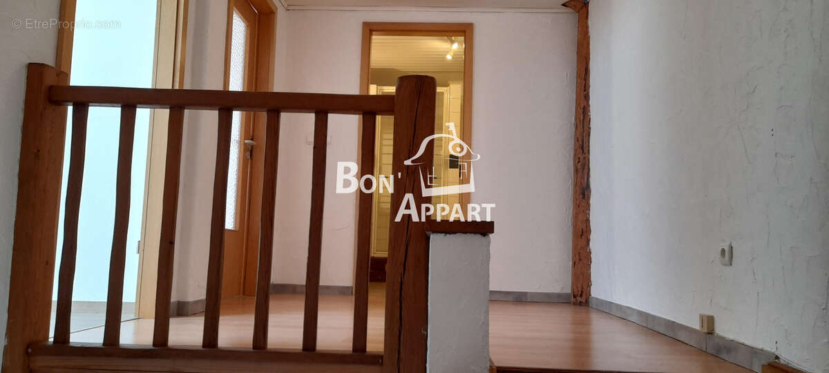 Appartement à ALLONDRELLE-LA-MALMAISON