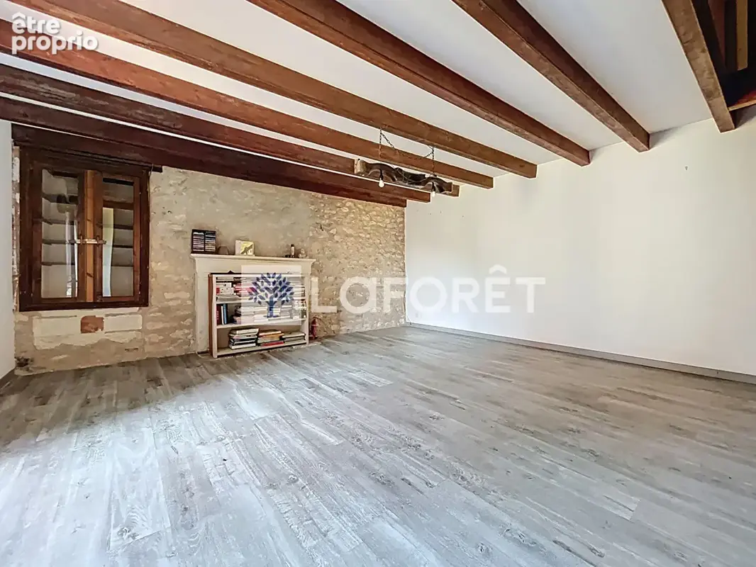 À vendre - Charmante maison en pierre à Maillé, entre Parthenay et Poitiers - photo 5