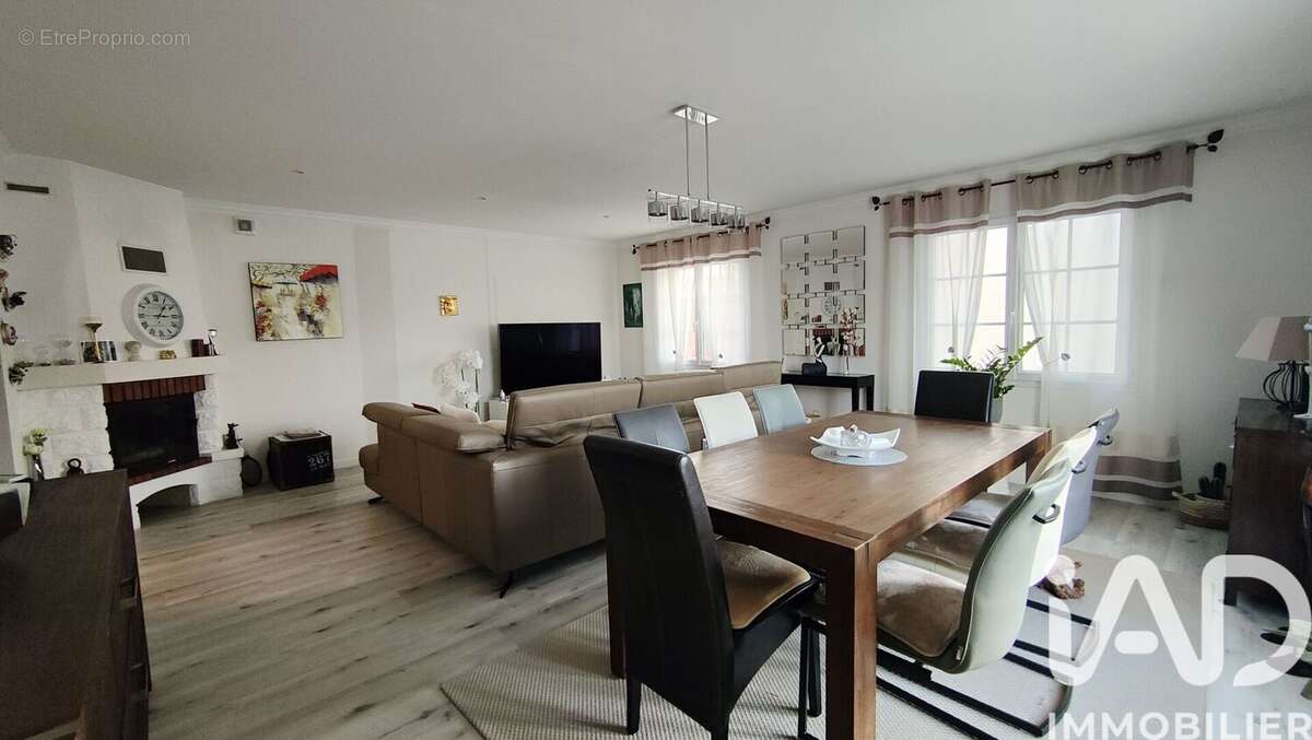 Photo 3 - Maison à TALMONT-SAINT-HILAIRE