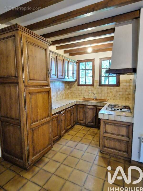 Maison 136 m² à Sault-De-Navailles  - photo 6